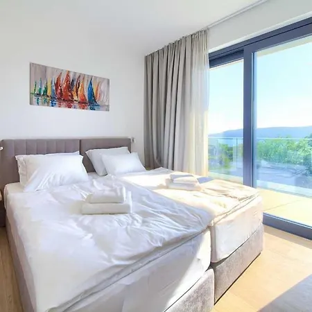 Villa Jana With Private Pool *