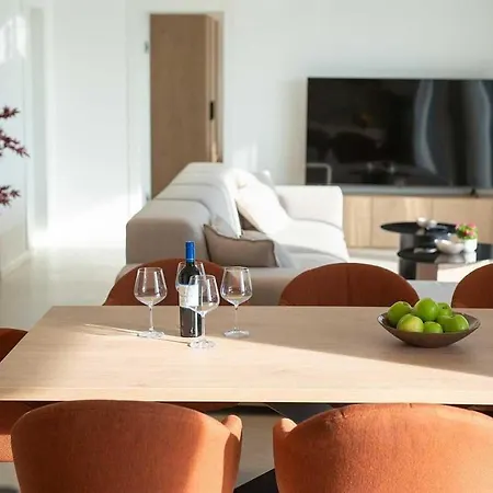 Jana With Private Pool Vila *