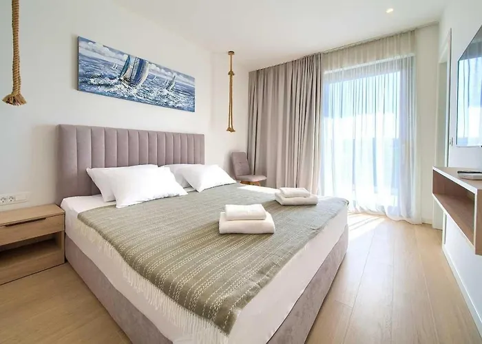 Villa Jana With Private Pool Linardici