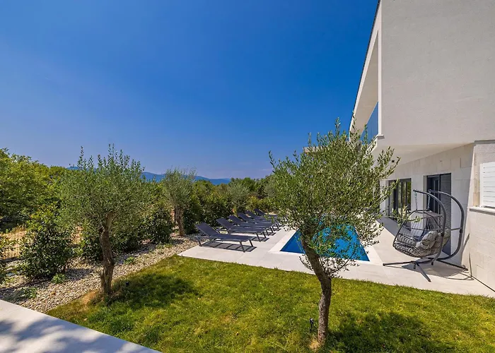 Willa Jana With Private Pool